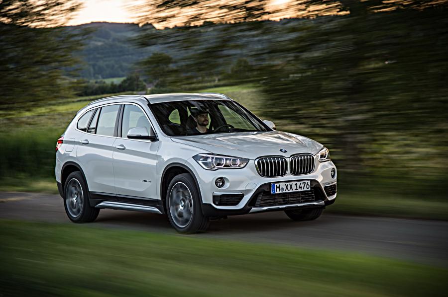  BMW X1 xDrive2.5d xLine 2015 года  (фото 13 из 30)